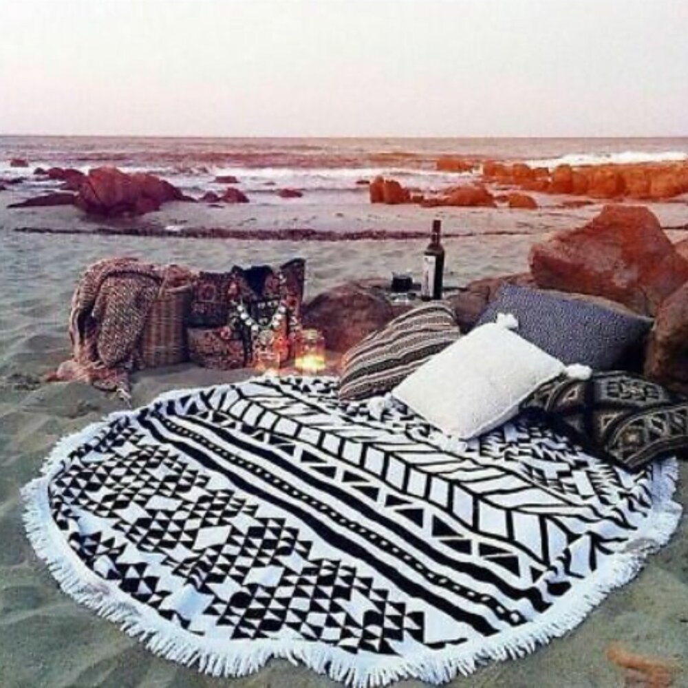 DSW Brand New Beach blanket - color blue